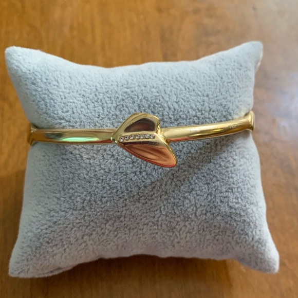 White House Black Market Abstract Butterfly Bracelets - Picture 8 of 8